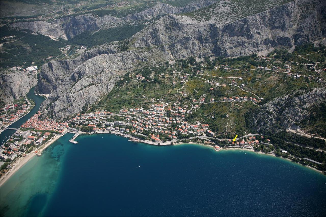 Apartment Zizi Omiš Exterior foto